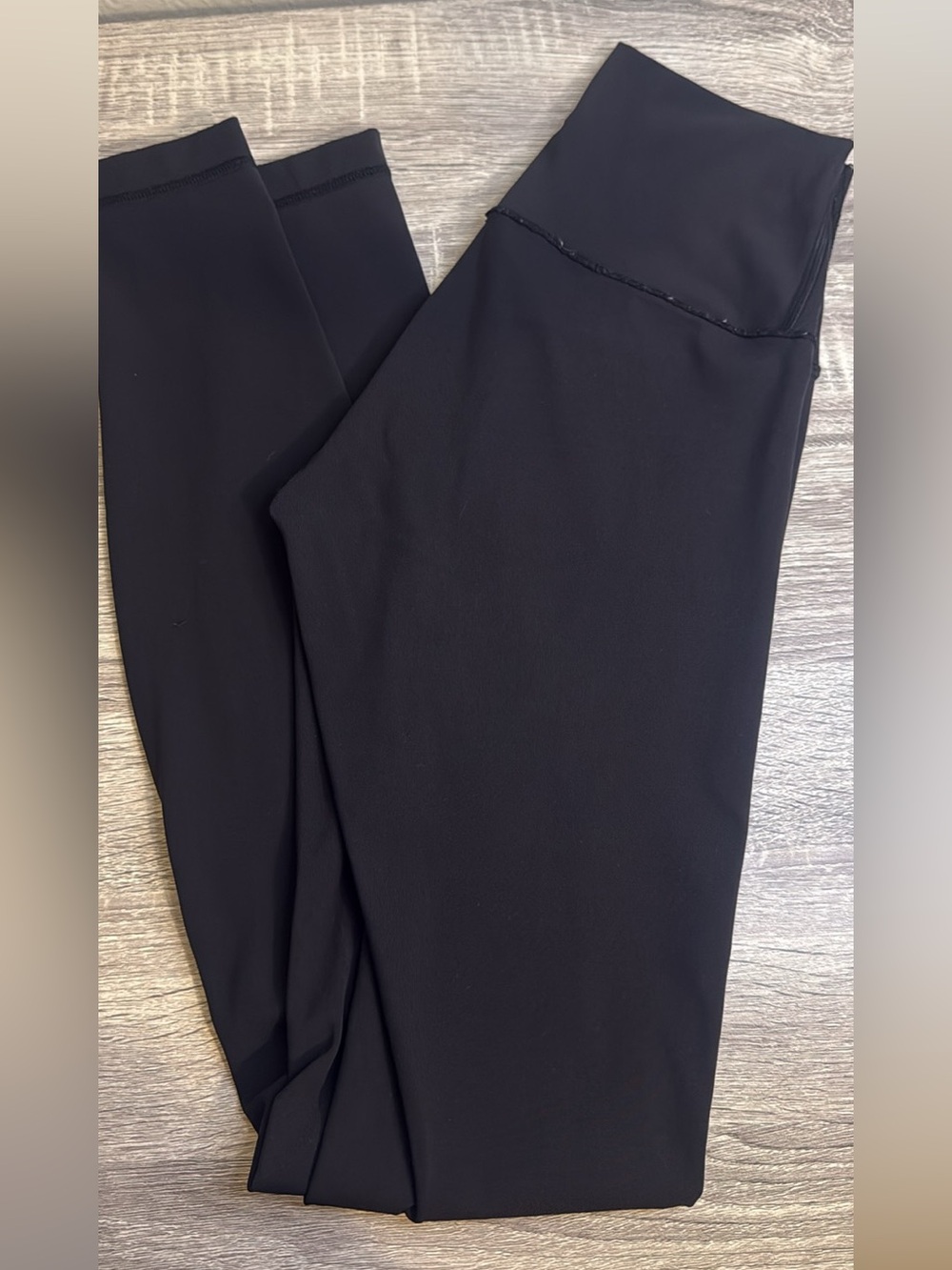 High-Rise Black lululemon Women’s Performance Leggings